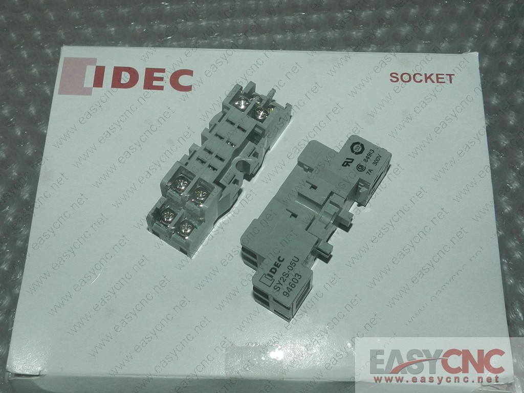 SY2S-05U IDEC relay socket new